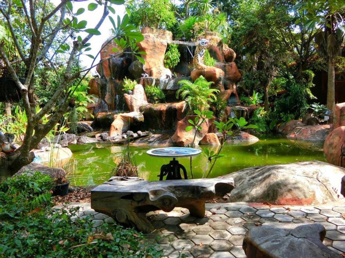 Denchai City Resort เด่นชัยซิตี้ รีสอร์ท Phrae Eksteriør bilde
