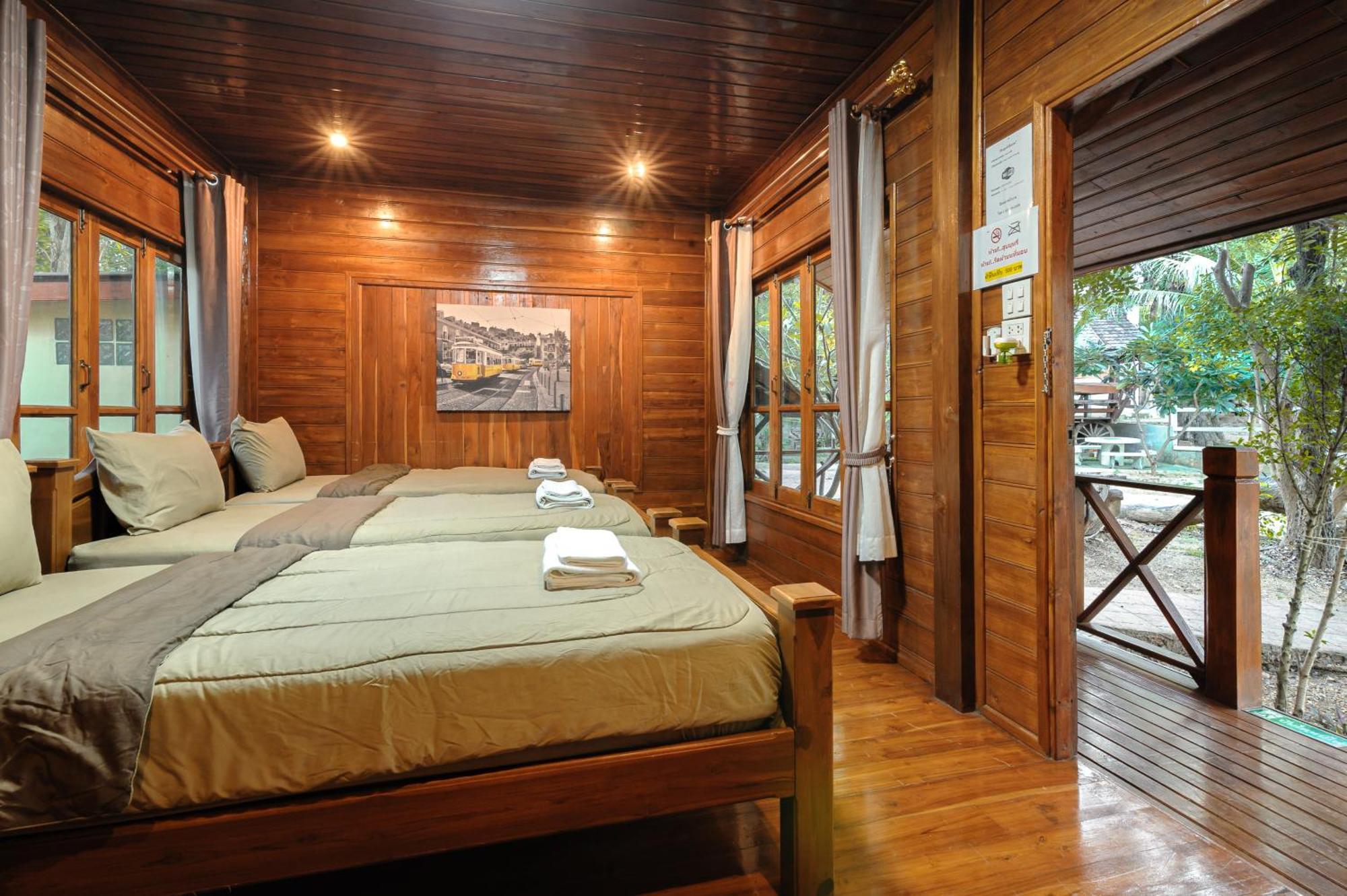 Denchai City Resort เด่นชัยซิตี้ รีสอร์ท Phrae Eksteriør bilde